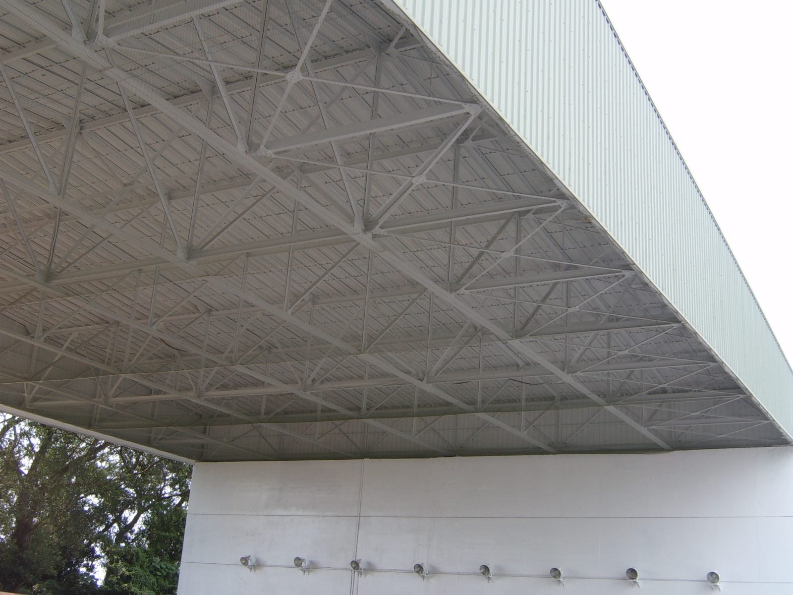 建築屋簷外緣防鳥網