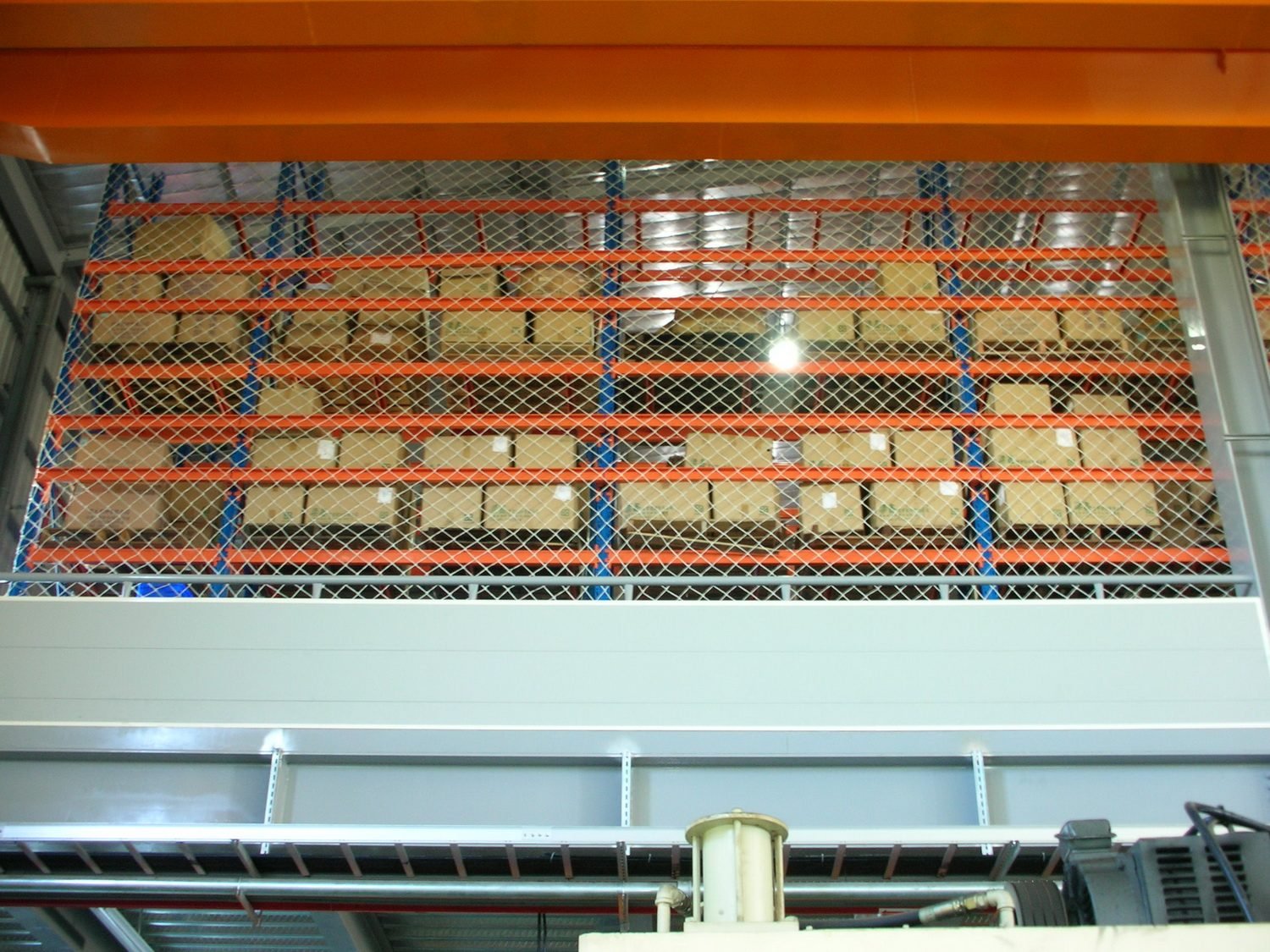 Fall-arrest netting on storage racking