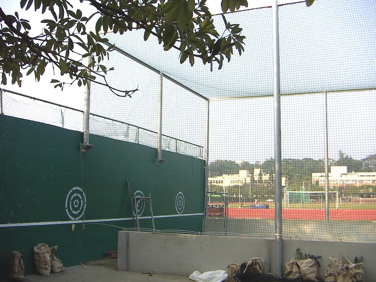 大學校園運動圍網